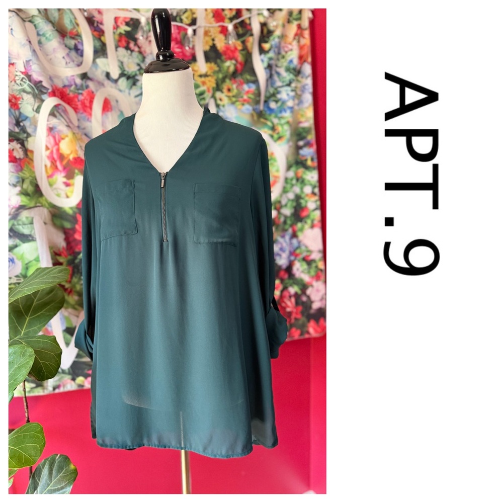 Apt. 9 Women's Deep Emerald Green Blouse- EUC